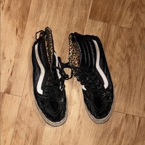Black and White van Sneakers with Leopard Print